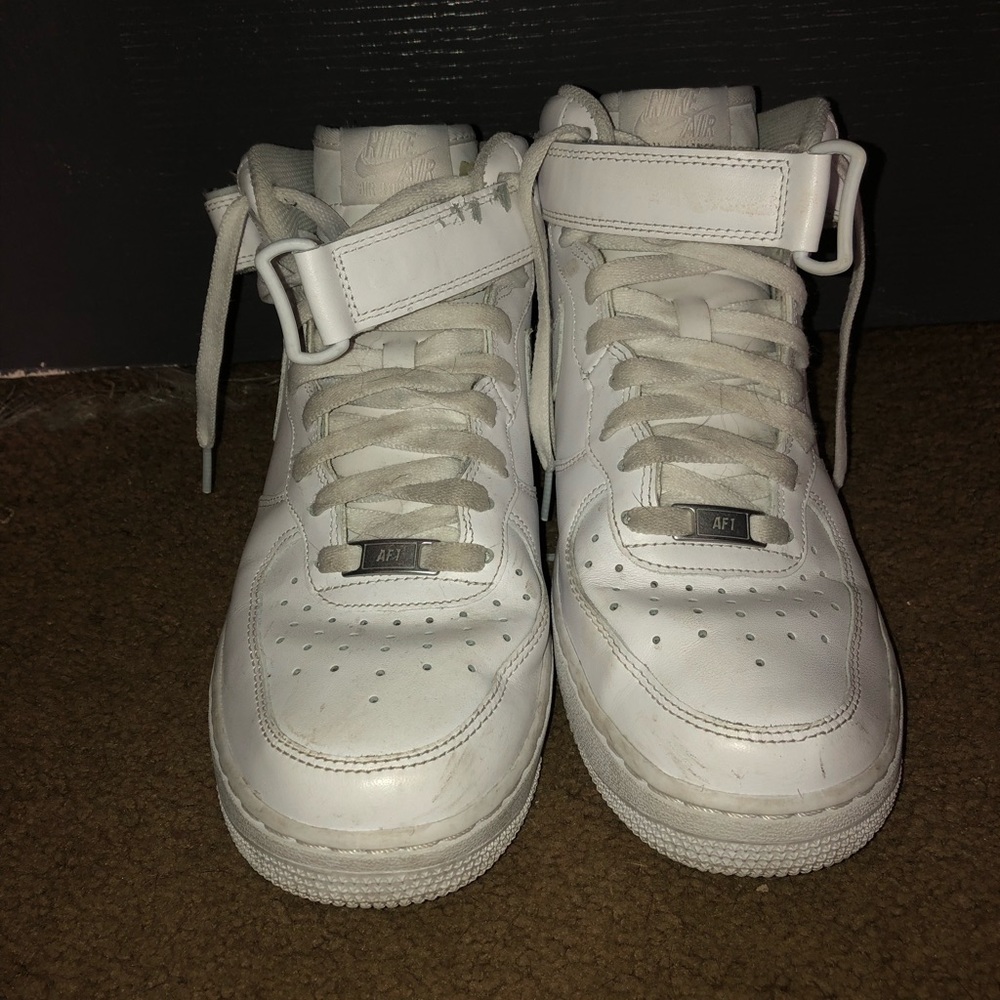 Nike Air Force 1 Mid Men’s Size 8.5